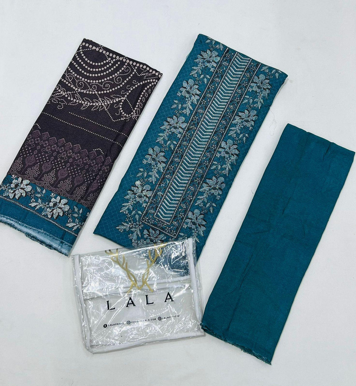 Lala Karandi 3PC Wholesale Suits | Shahbaz Fabric Store