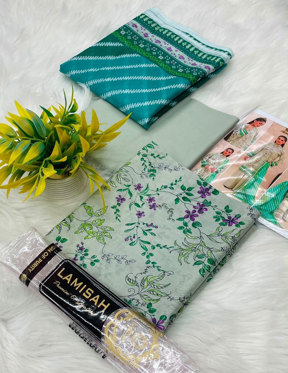 Bin Naeem Platinum Vol-28 3PC Printed Lawn – Wholesale Suits
