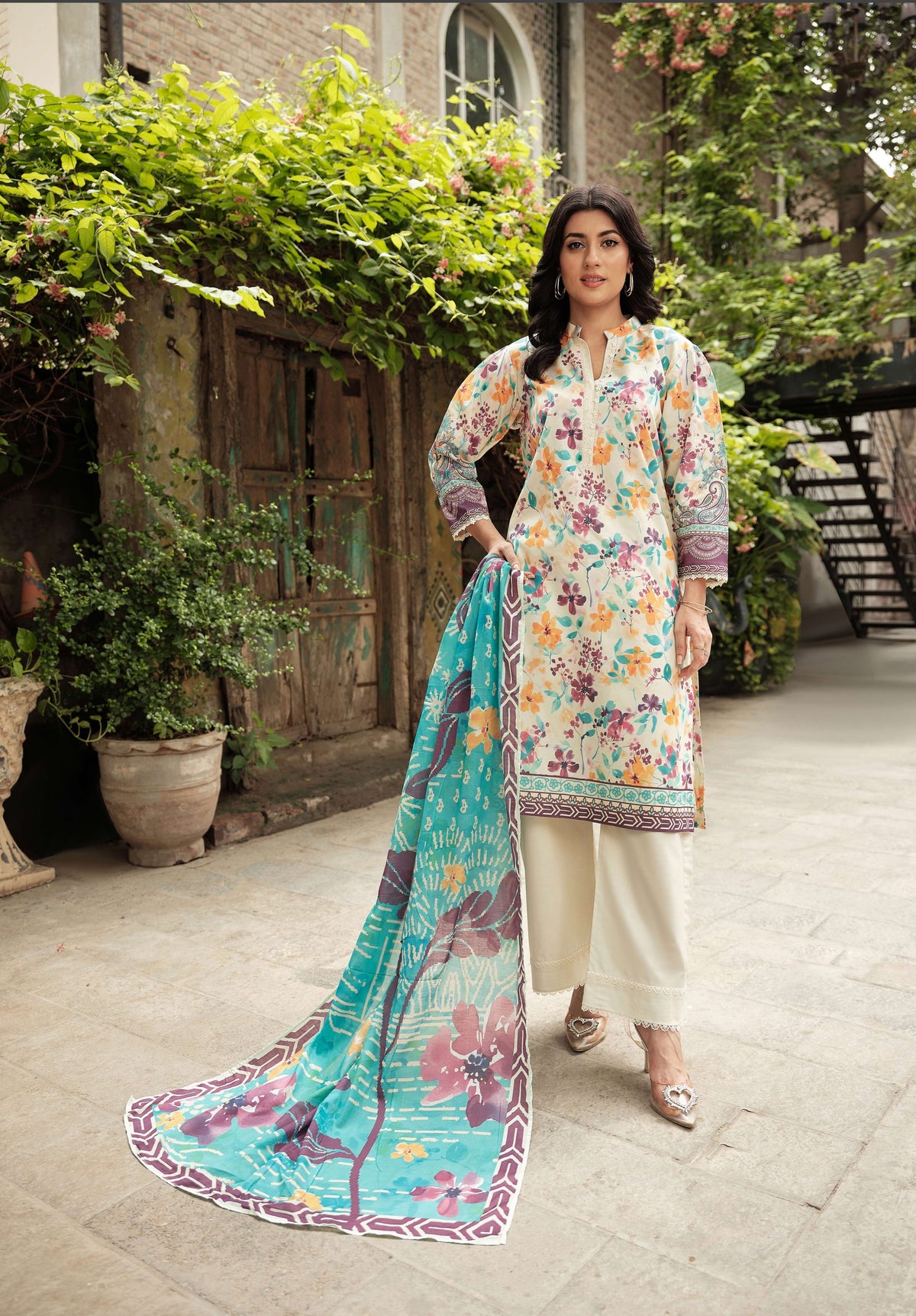 Desire by Motifz Printed Airjet Lawn 3 Piece – Wholesale Suits