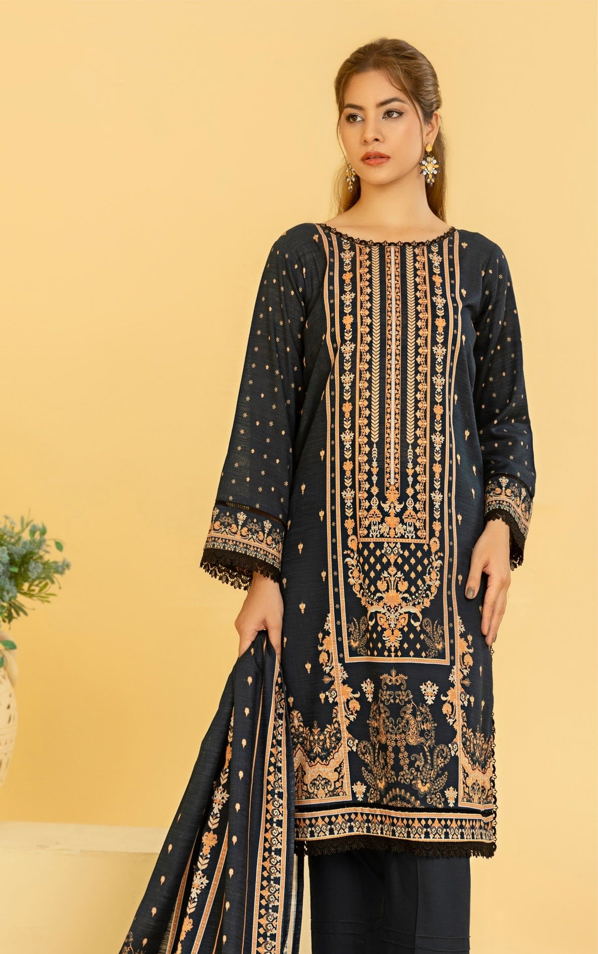 RANGREZA Airjet Khaddar 3PC – Printed Winter Suit | Shahbaz Fabric Store