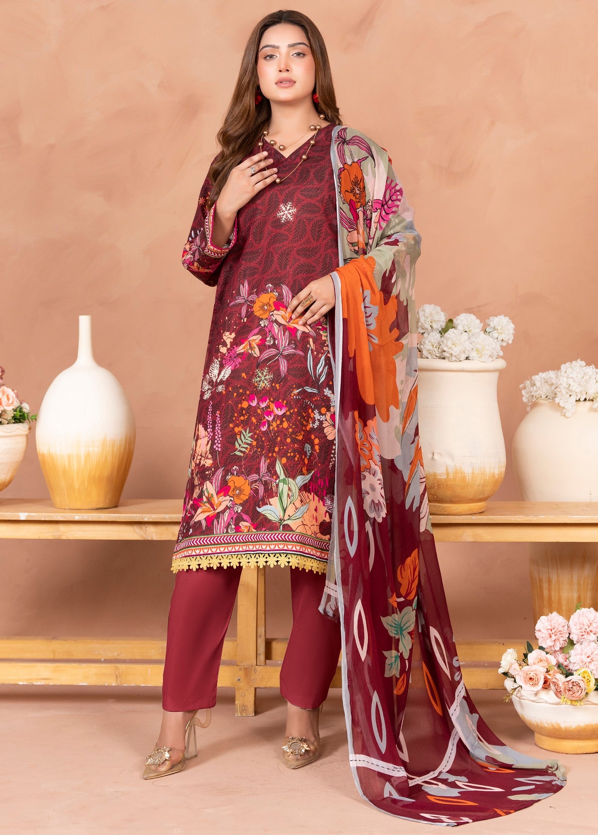 Aura Chamki Digital Printed 3PC Wholesale lawn suits