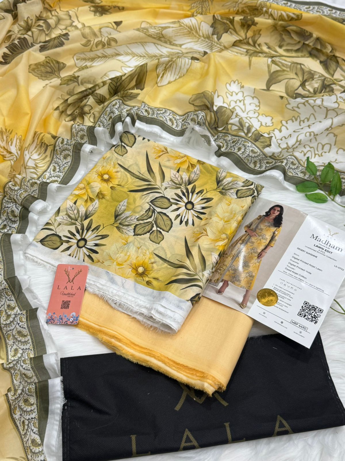 Lala Madham Lawn 3PC Printed – Wholesale Suits