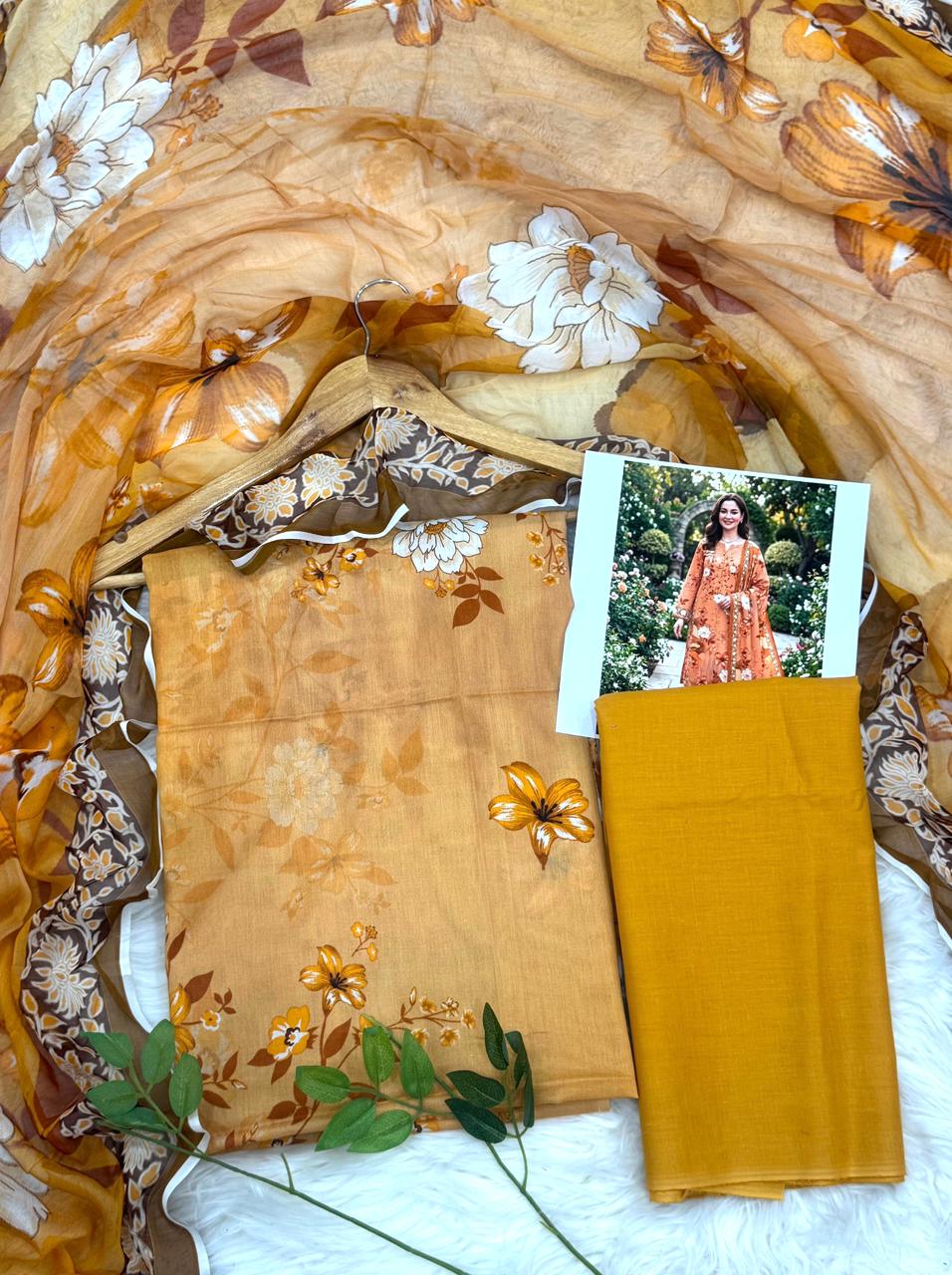 Sassi by Latif Arts Fine Lawn 3PC – Bambar Dupatta | Wholesale Suits
