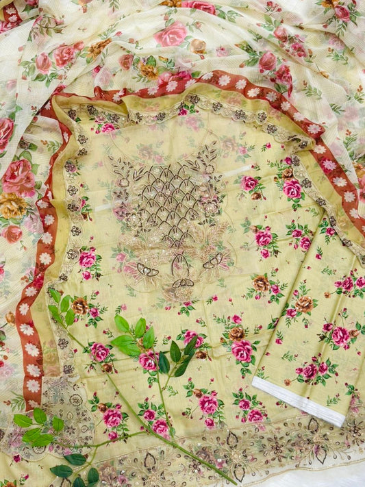 Aleena's Embroidered Lawn 3PC – Wholesale Suits