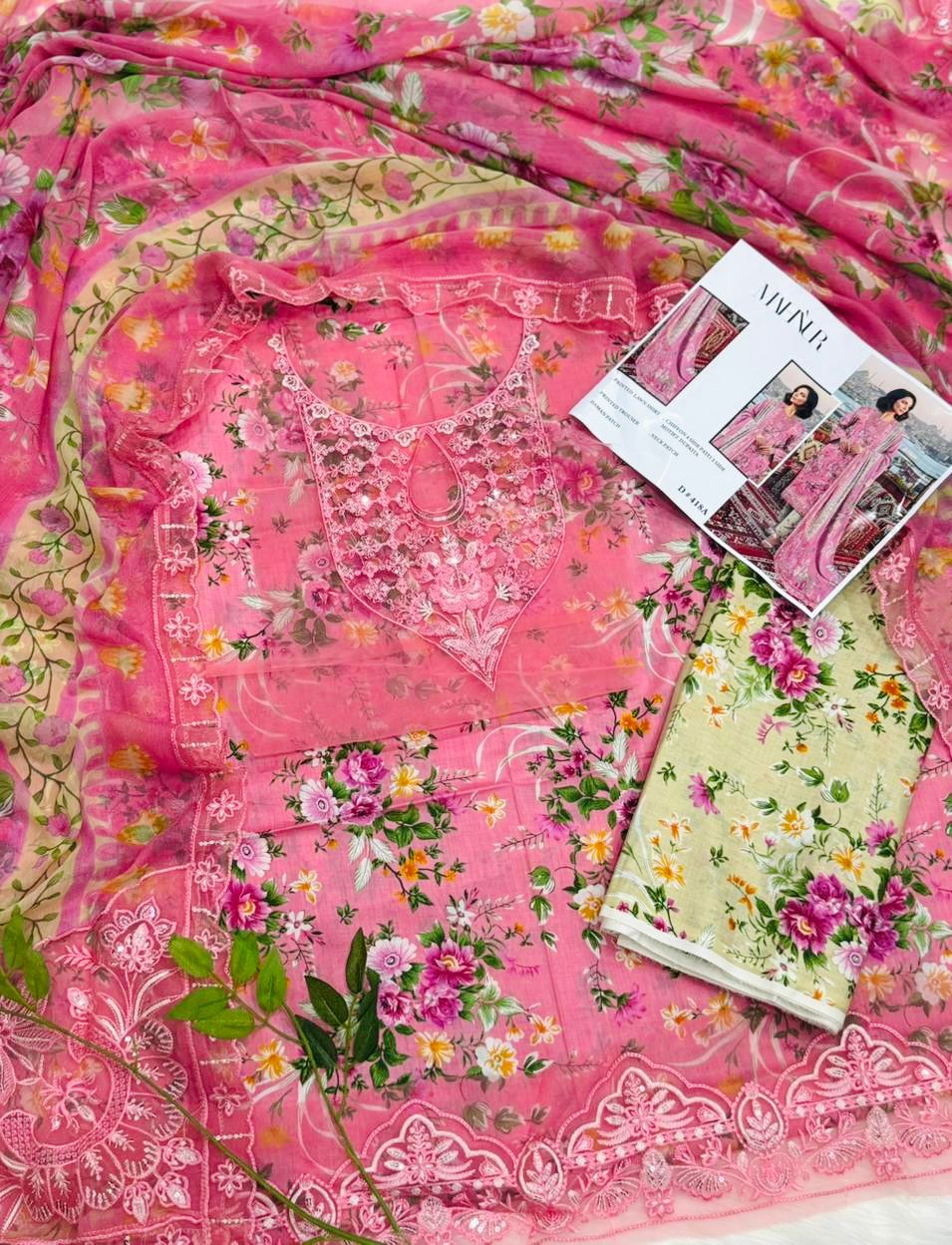 Aleena's Embroidered Lawn 3PC – Wholesale Suits