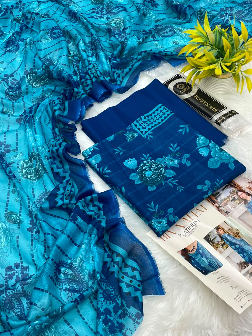 Roco Azura Embroidered 3PC Lawn – Wholesale Suits