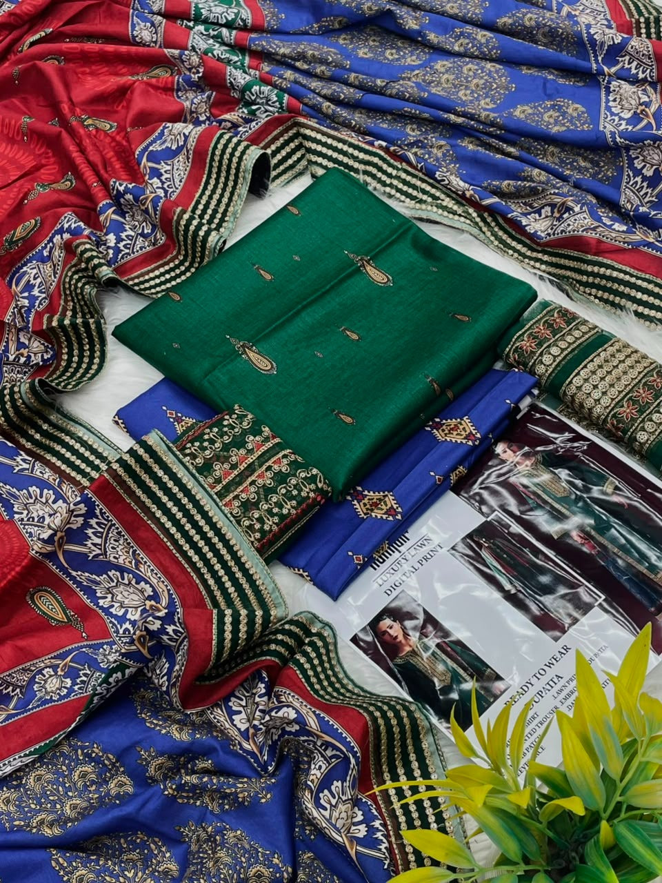 Humjoli Luxury Lawn Digital Print 3PC – Wholesale Suits