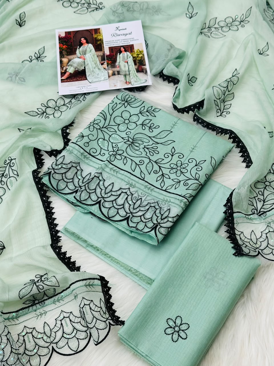 Riwayat by Lamisah Embroidered Khaddar 3PC Suit - Wholesale Pakistan