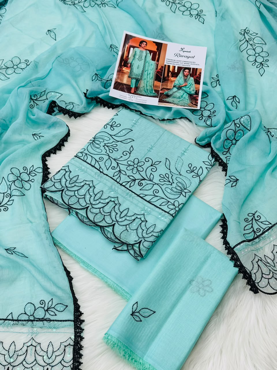 Riwayat by Lamisah Embroidered Khaddar 3PC Suit - Wholesale Pakistan