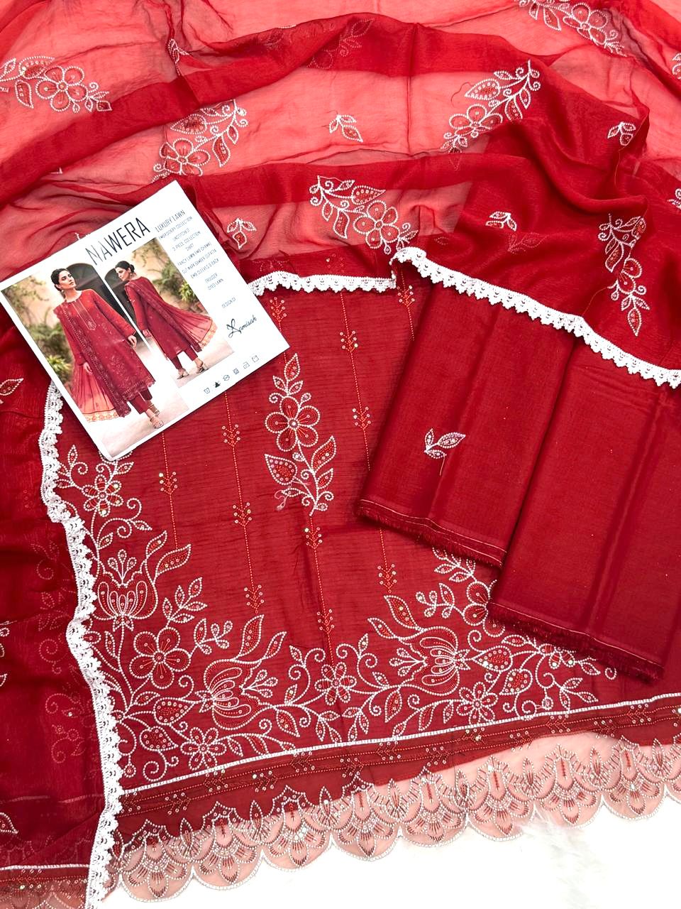 Nawera Luxury Embroidery Lawn 3PC – Wholesale Suits